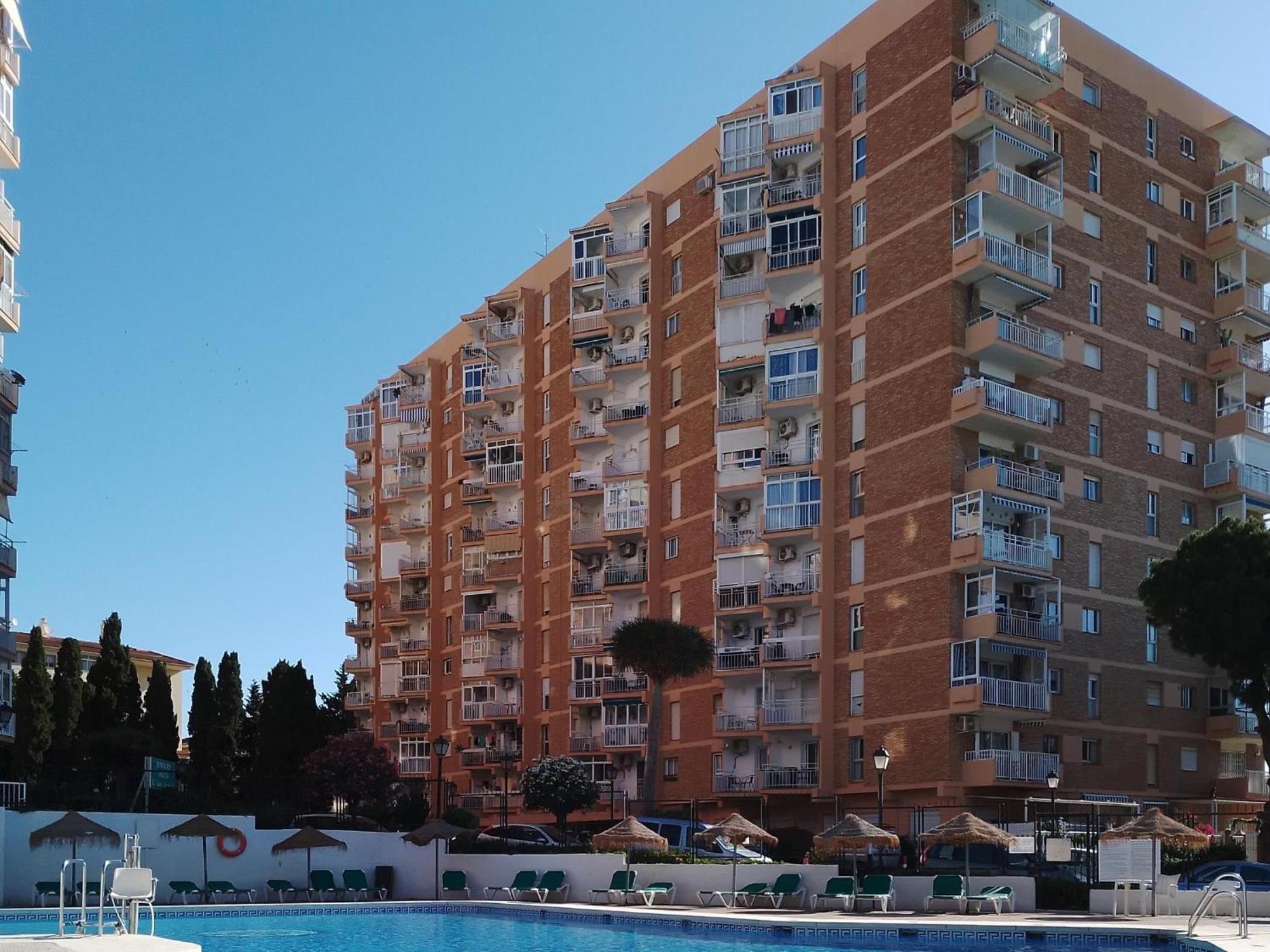 Stunning Apartment In Acuario 118 Benalmádena Esterno foto